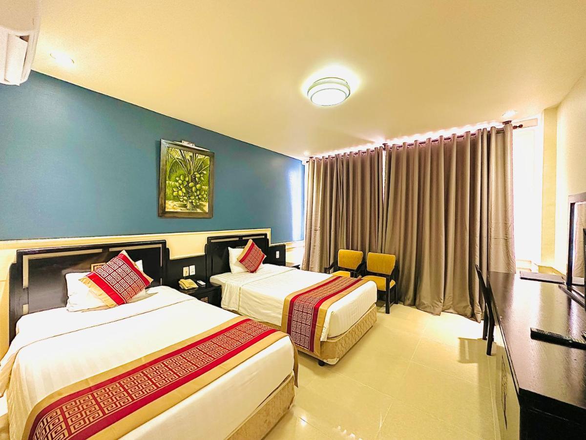 Viet Uc Hotel Ben Tre Екстериор снимка