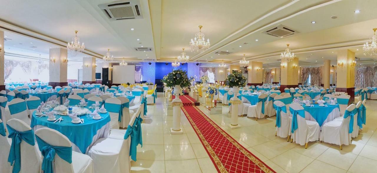 Viet Uc Hotel Ben Tre Екстериор снимка