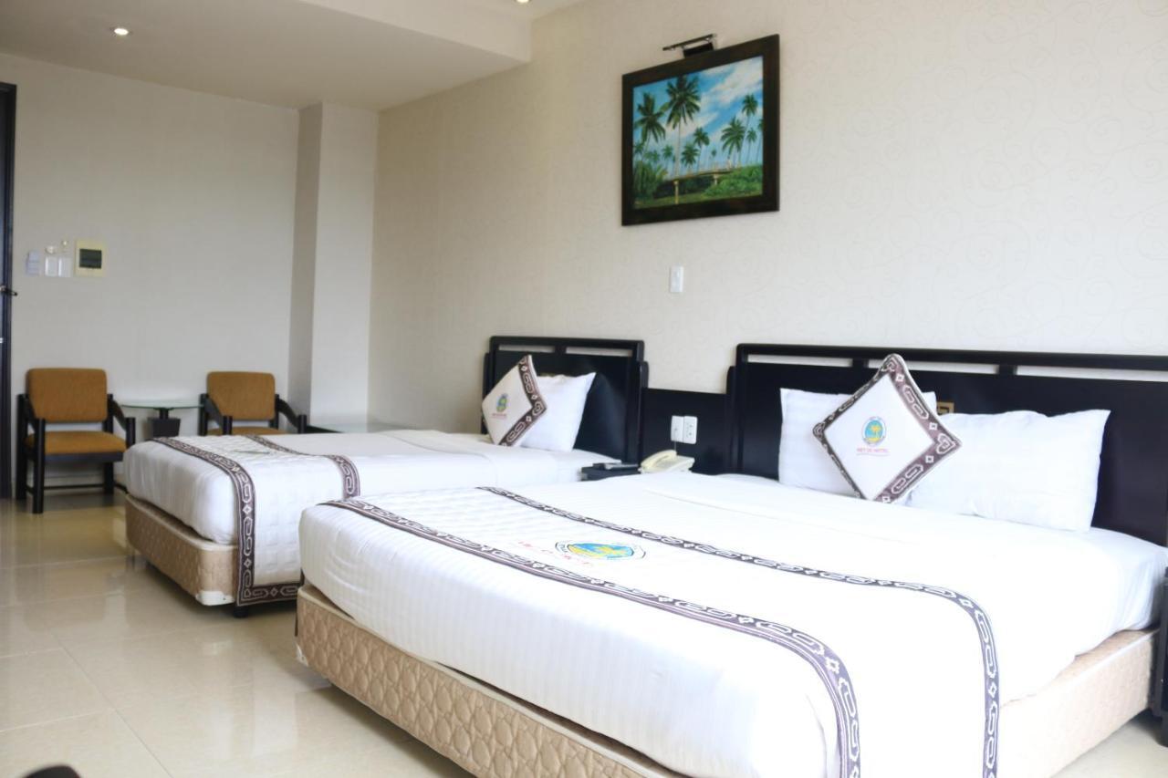 Viet Uc Hotel Ben Tre Екстериор снимка